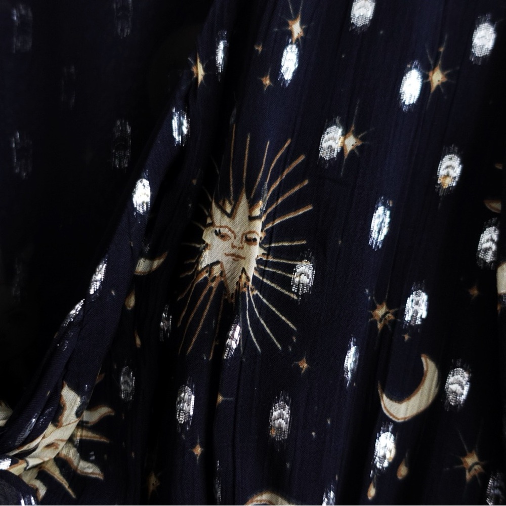 J. Crew Black and Gold Long Sleeve Celestial Moon and Stars Maxi Dress Small - Picture 9 of 10